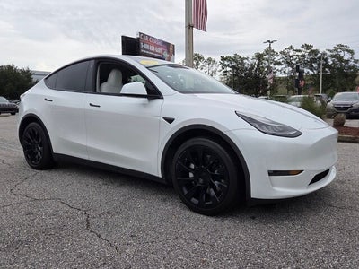 2023 Tesla Model Y Long Range