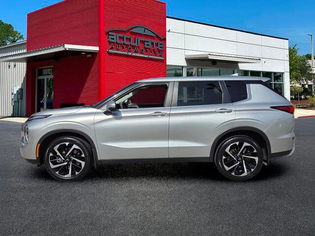 2023 Mitsubishi Outlander SE FWD
