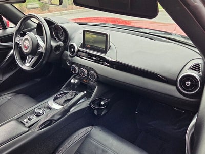 2017 FIAT 124 Spider Lusso
