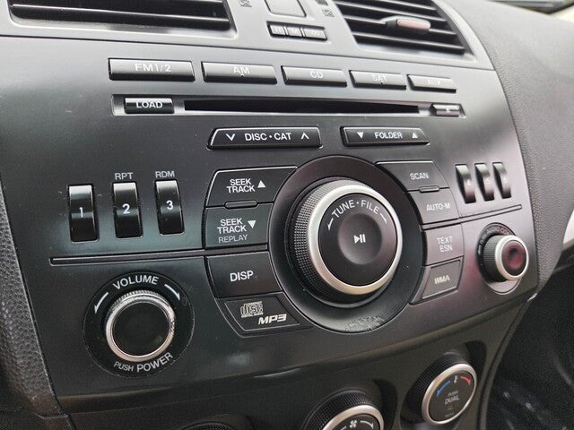2013 Mazda Mazda3 i Touring