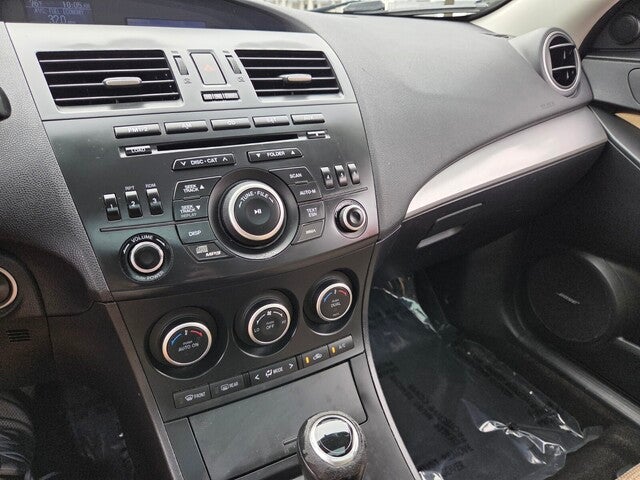 2013 Mazda Mazda3 i Touring