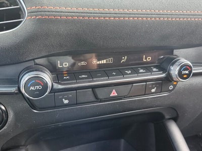2024 Mazda Mazda3 2.5 Carbon Turbo