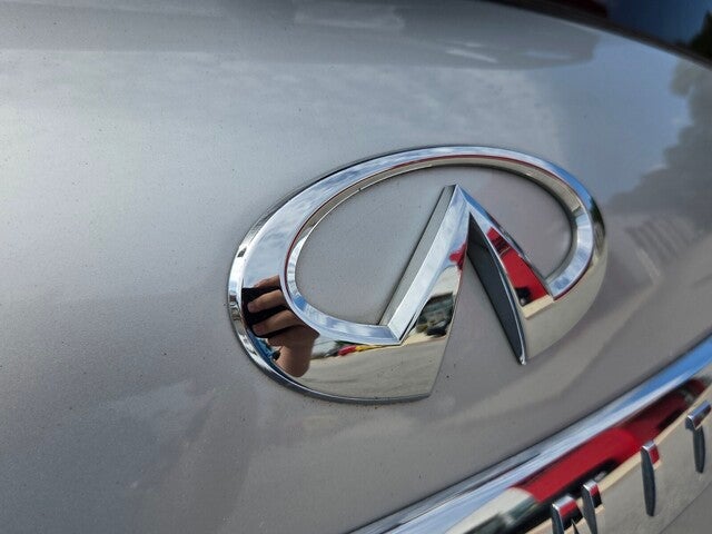2014 INFINITI QX80 Base