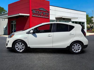 2017 Toyota Prius c Three