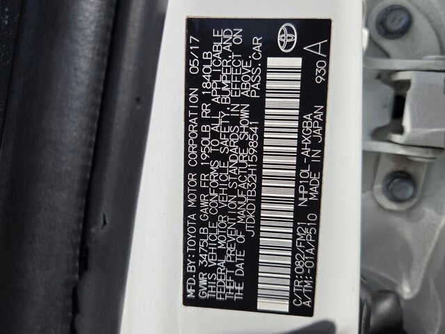 2017 Toyota Prius c Three