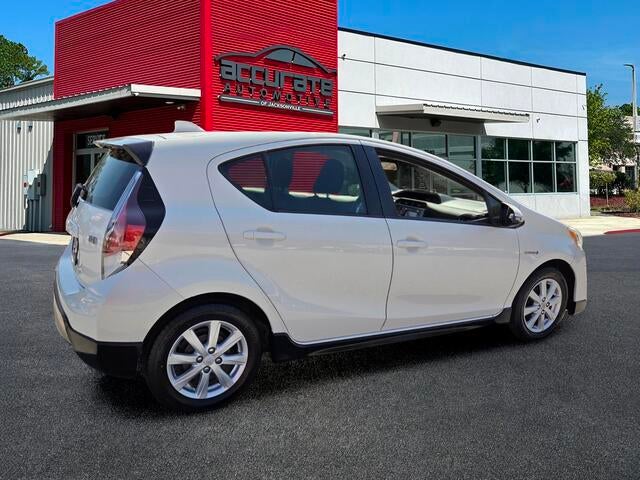 2017 Toyota Prius c Three