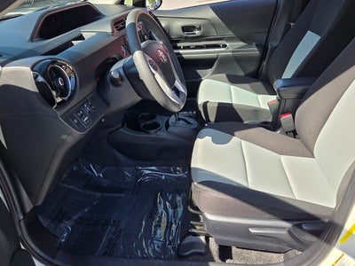 2017 Toyota Prius c Three