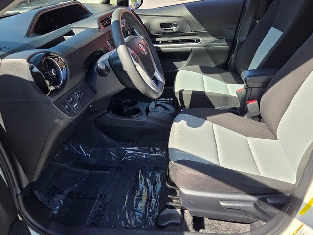 2017 Toyota Prius c Three