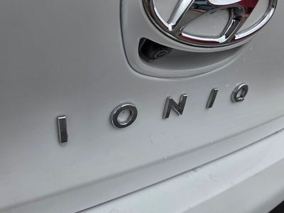 2019 Hyundai Ioniq Hybrid Blue