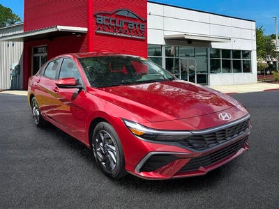 2024 Hyundai Elantra SEL