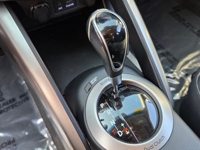 2013 Hyundai Veloster Base w/Black