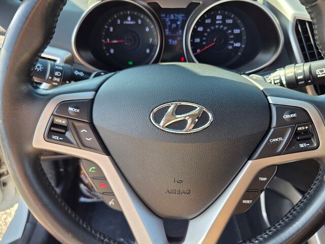 2013 Hyundai Veloster Base w/Black