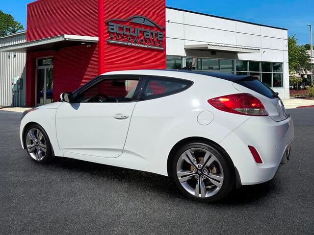 2013 Hyundai Veloster Base w/Black