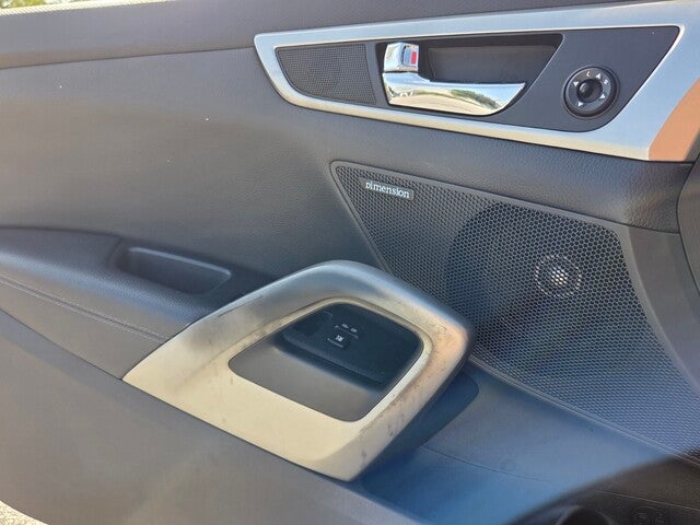 2013 Hyundai Veloster Base w/Black