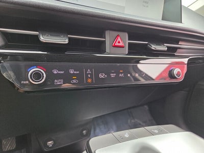 2024 Kia EV6 Light