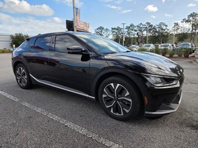 2024 Kia EV6 Light