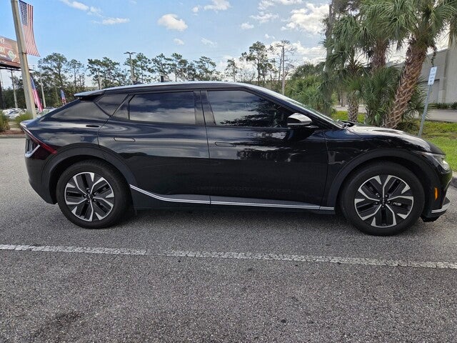 2024 Kia EV6 Light