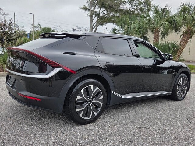 2024 Kia EV6 Light