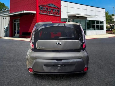 2016 Kia Soul Base