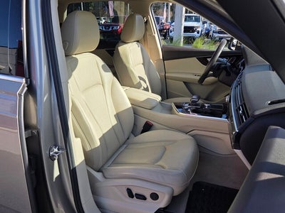 2017 Audi Q7 3.0T Prestige quattro