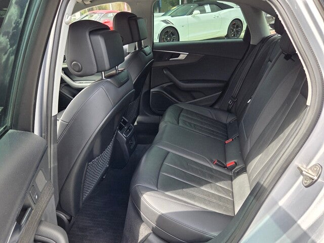 2018 Audi A4 2.0T ultra Premium
