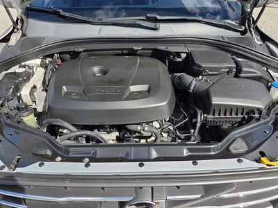 2015 Volvo XC60 T5 Platinum