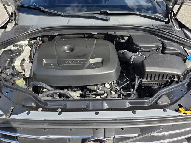 2015 Volvo XC60 T5 Platinum