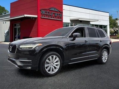 2016 Volvo XC90 T6 Momentum
