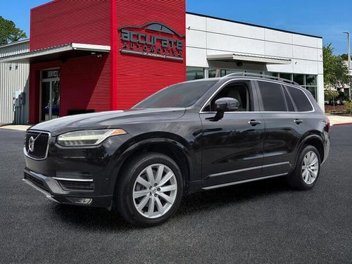 2016 Volvo XC90 T6 Momentum