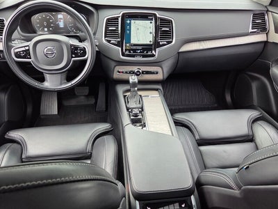 2022 Volvo XC90 T6 Inscription