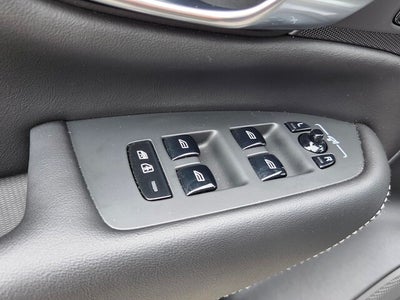 2022 Volvo XC90 T6 Inscription