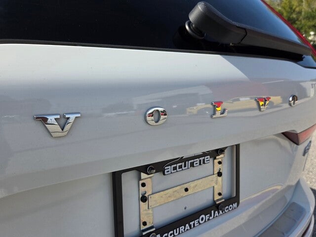2022 Volvo XC60 B5 Inscription