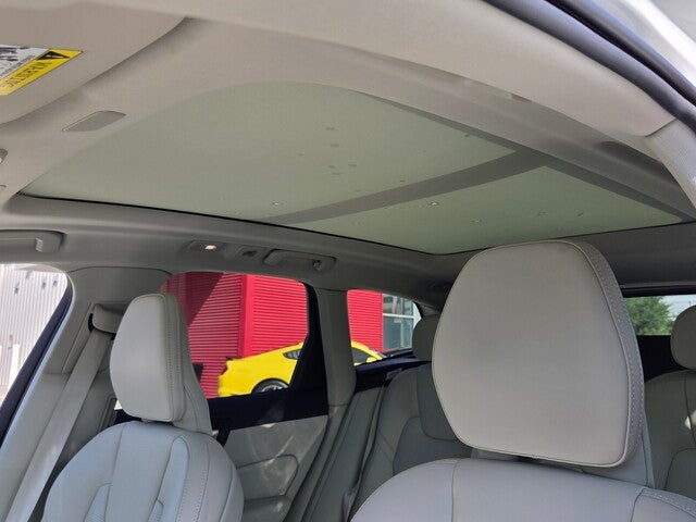 2022 Volvo XC60 B5 Inscription