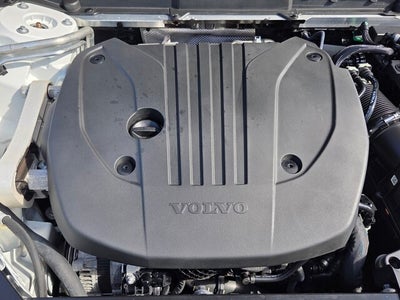 2022 Volvo XC60 B5 Inscription