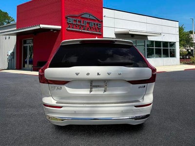 2022 Volvo XC60 B5 Inscription