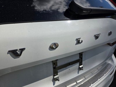2022 Volvo XC60 B5 Inscription